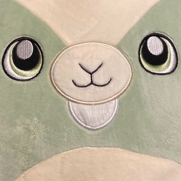 Meet your Posher, Nicole - Picture 1 of 1